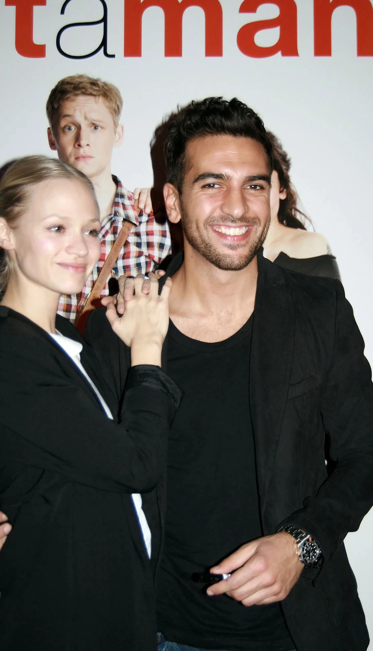 elyas m'barek filme und serien – Elyas M'Barek mit Mavie Hörbiger bei der Österreichpremiere von What a Man 2011 in Wien