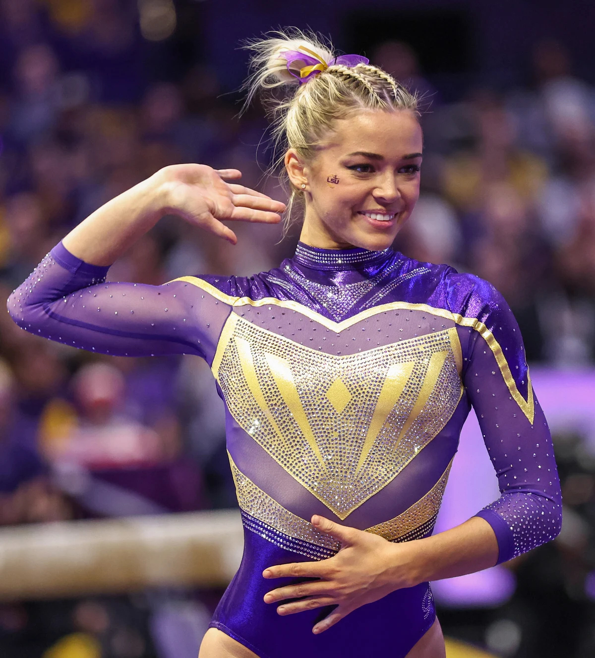 Olivia Dunne im Trikot der LSU-Turnerinnen