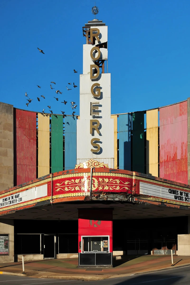Fassade des Rodgers Theatre in Poplar Bluff