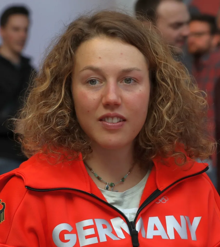 Laura Dahlmeier bei der Olympia-Einkleidung 2018