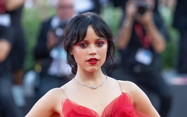 Jenna Ortega bei den Filmfestspielen von Venedig 2024