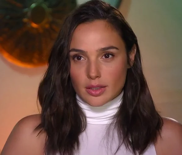Gal Gadot bei einem Interview für Nightline über Wonder Woman 2017