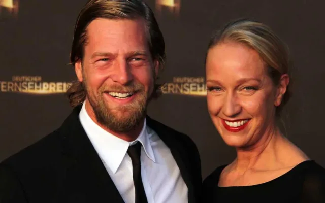 Henning Baum mit Begleitung beim Deutschen Fernsehpreis 2012