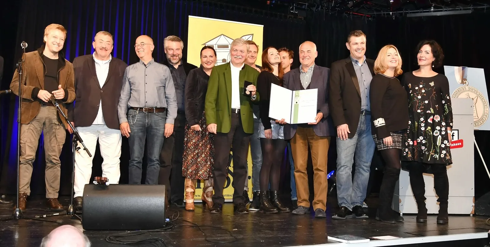 Ensemble der Rosenheim-Cops bei einer Preisverleihung in München 2017